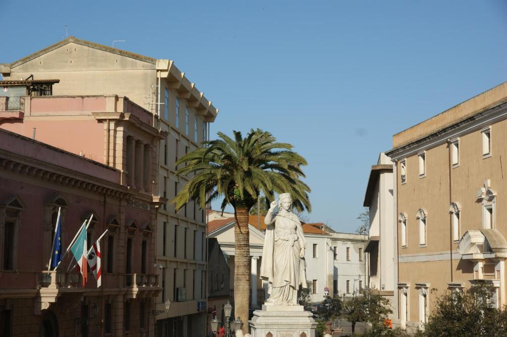 Residenza D'Epoca Regina D'Arborea 오리스타노 외부 사진