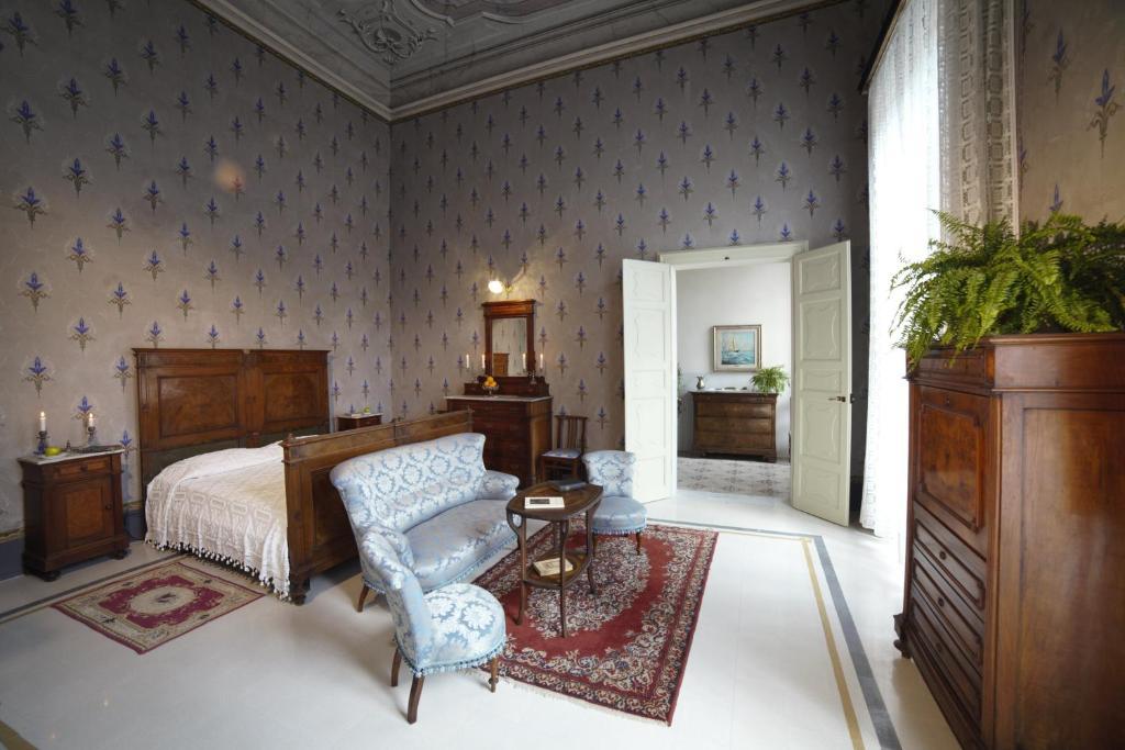 Residenza D'Epoca Regina D'Arborea 오리스타노 객실 사진
